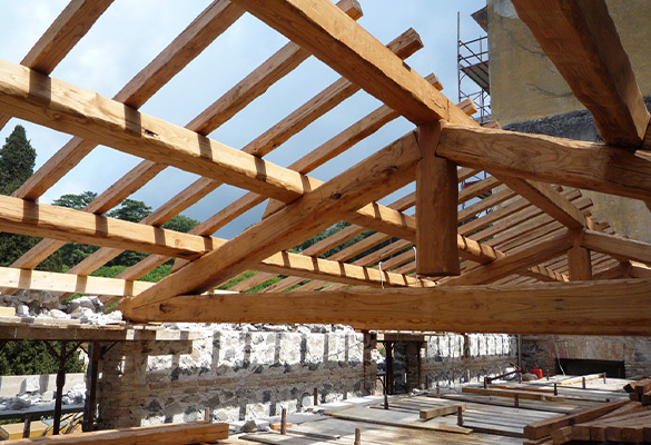 Entreprise de charpente  à Tours (37000) en Indre-et-Loire (37).