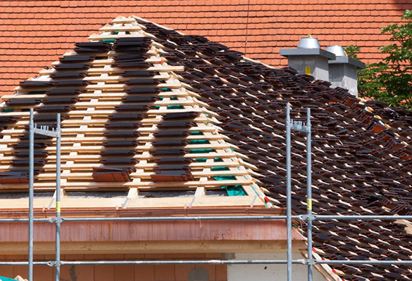 Réparation et rénovation de toiture à Tours (37000) en Indre-et-Loire (37).